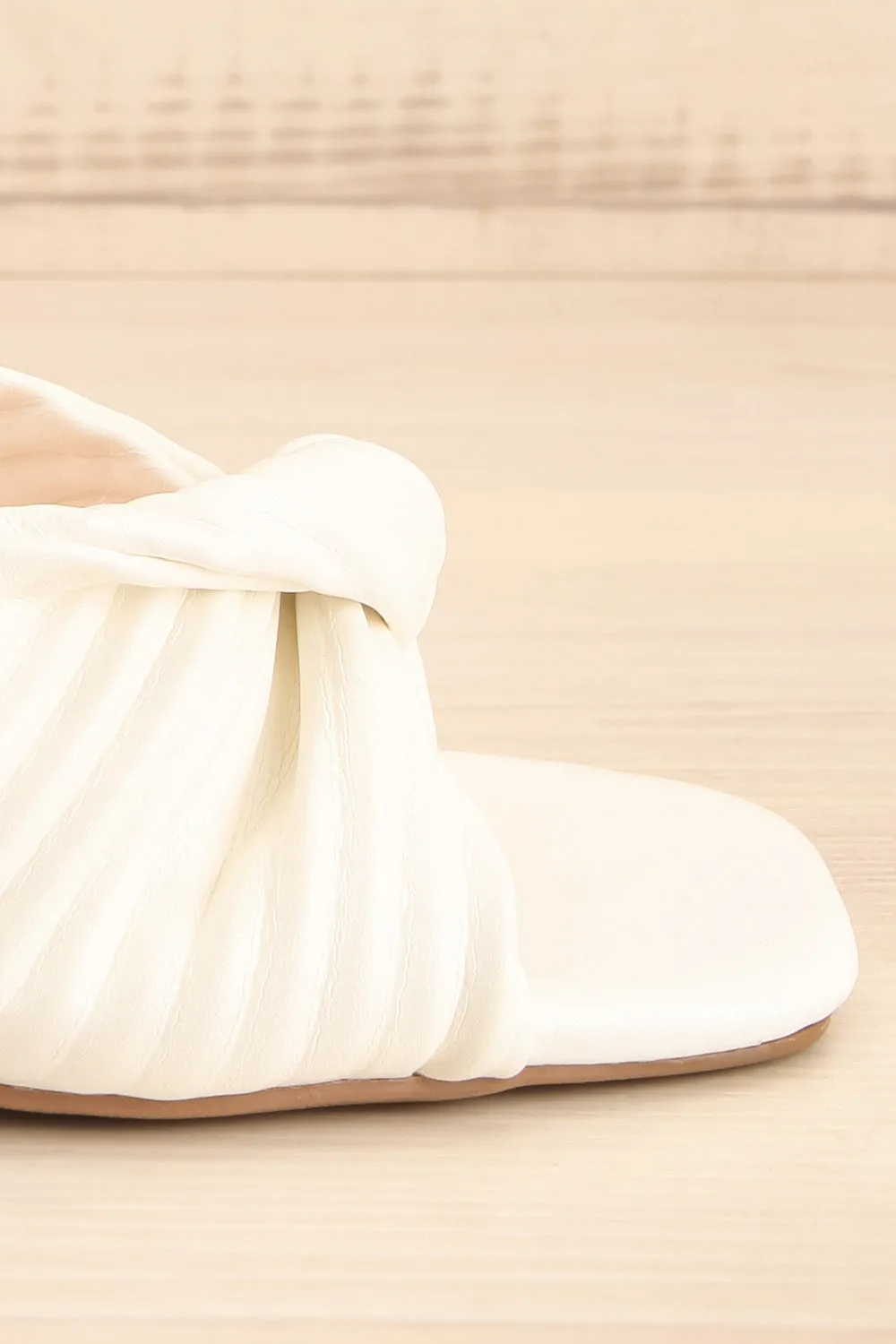 Ashai White | Twist Front Wedge Sandals