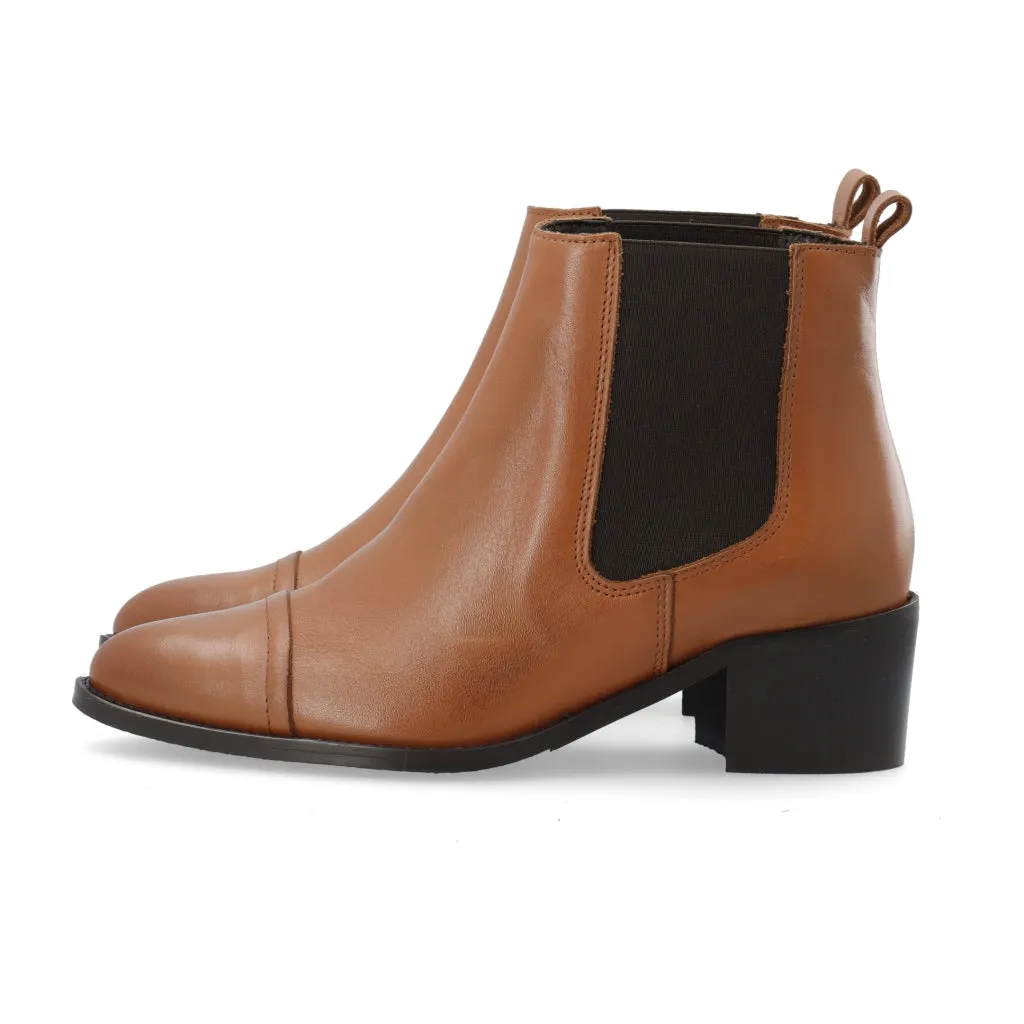 Biacarol Cognac Dress Chelsea Boots