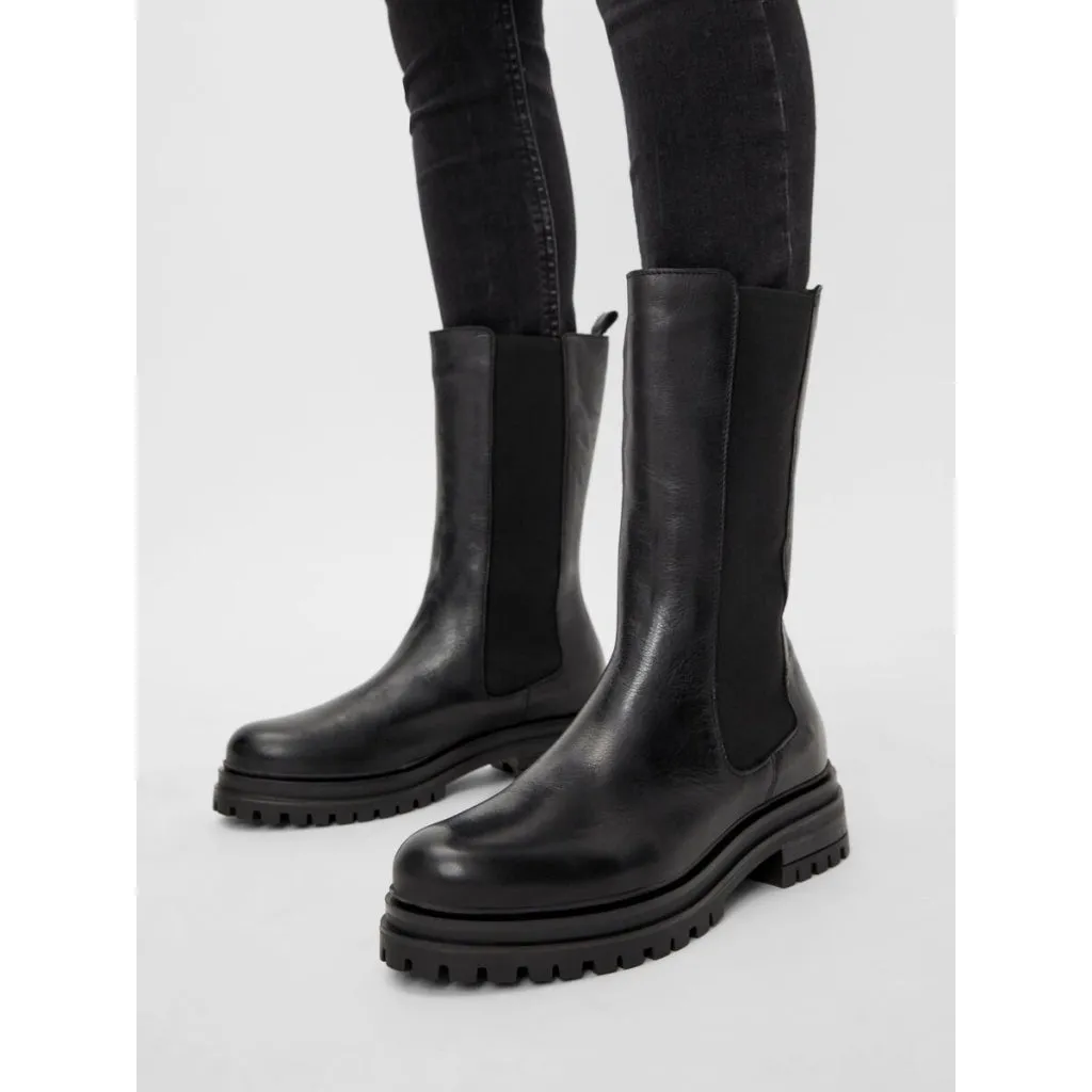 Biadarlene Black Leather Chelsea Boots