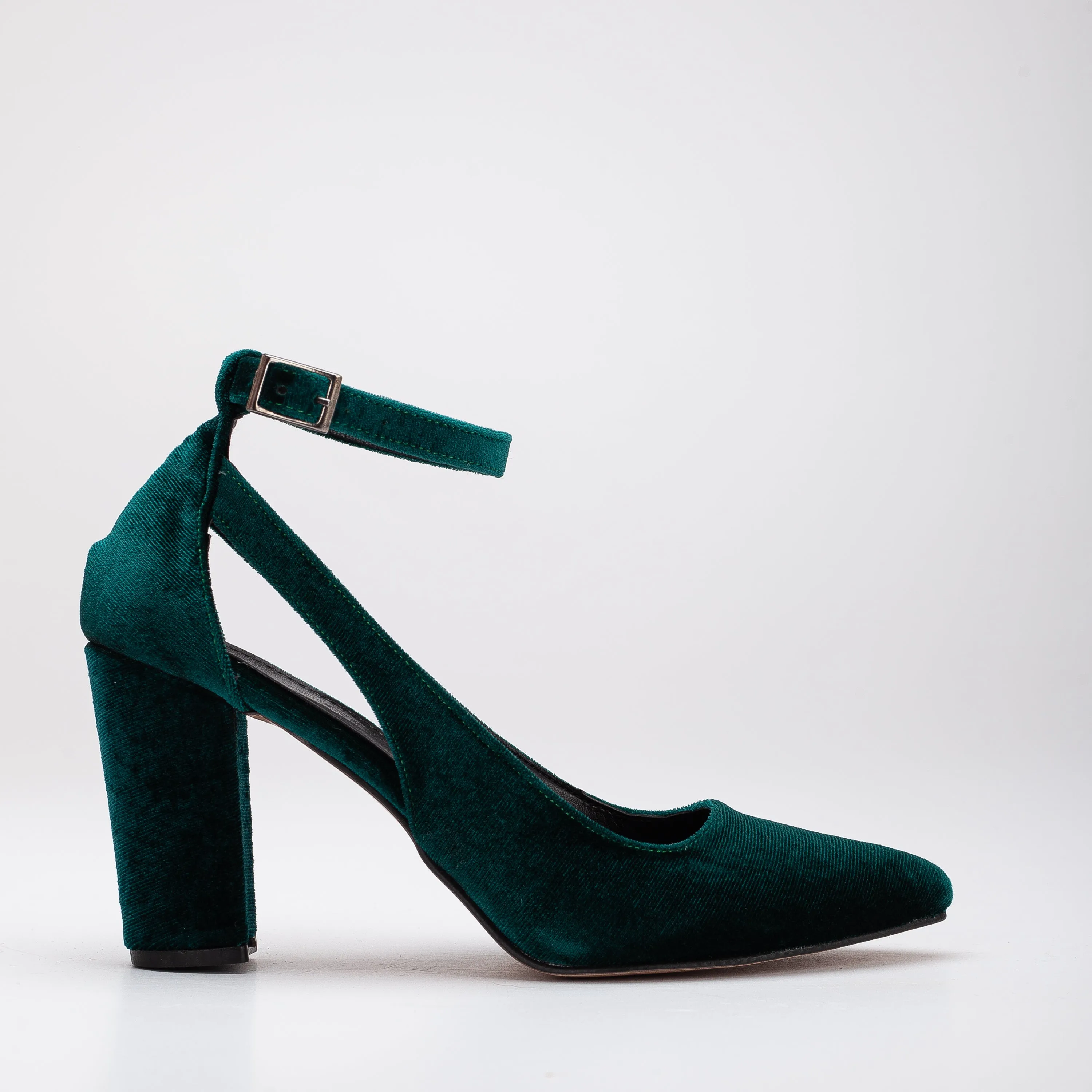 Coralie - Green Velvet Shoes with Ribbon