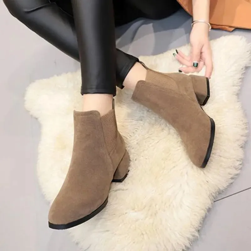 Footwear Elegant with Medium Heels Women's Ankle Boots Black Short Shoes for Woman Chelsea Booties Suede High Quality Y2k Boot