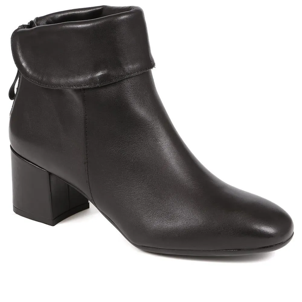 Lylah Heeled Ankle Boots - LYLAH / 322 544