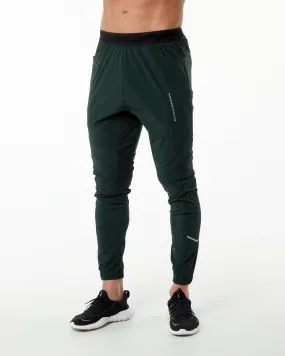 Studio Pant - Hunter Green