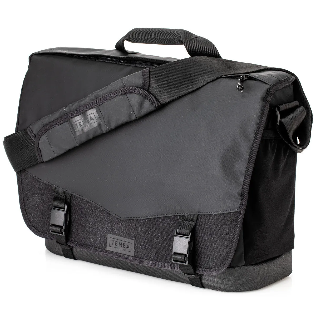 Tenba DNA 16 Slim Messenger Bag