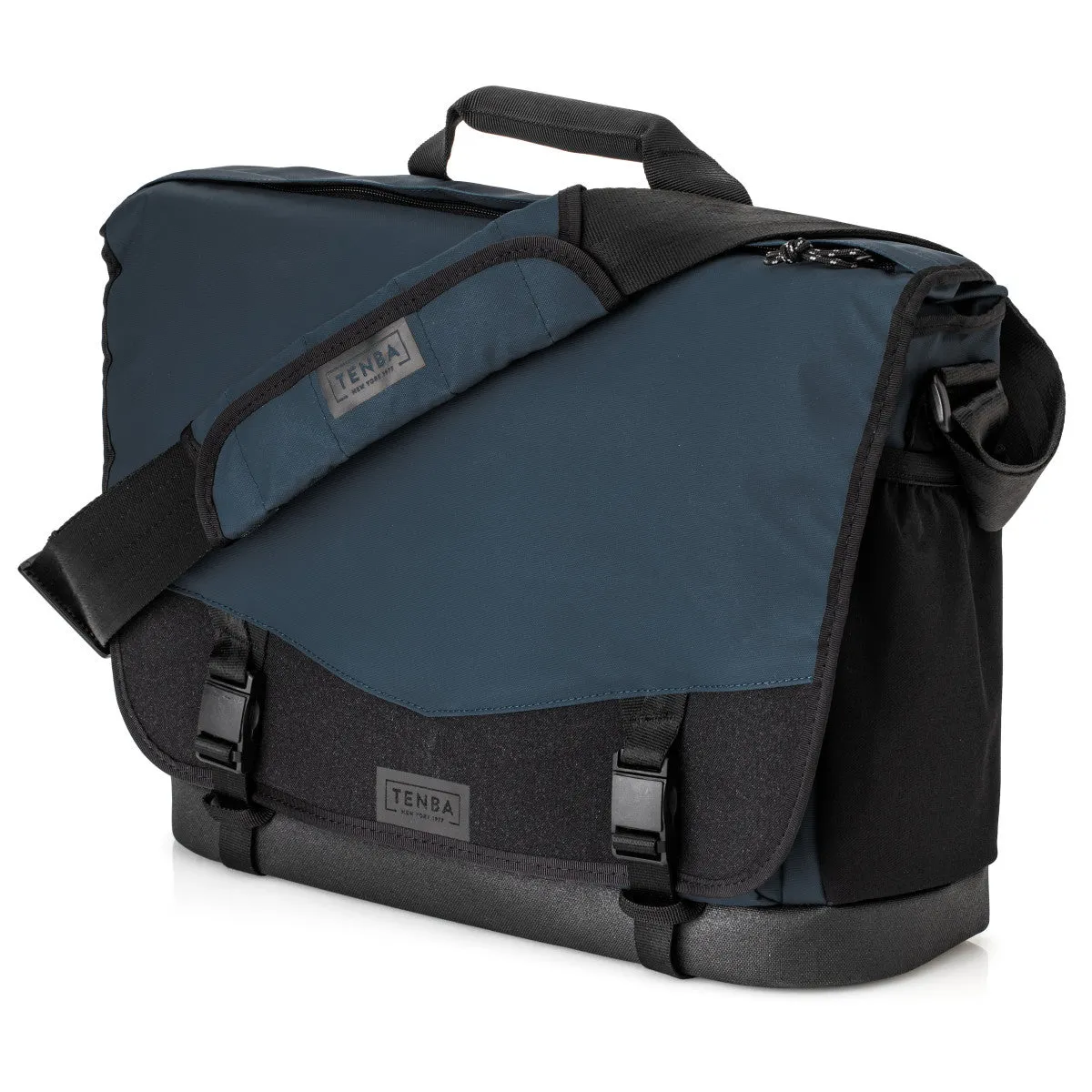 Tenba DNA 16 Slim Messenger Bag