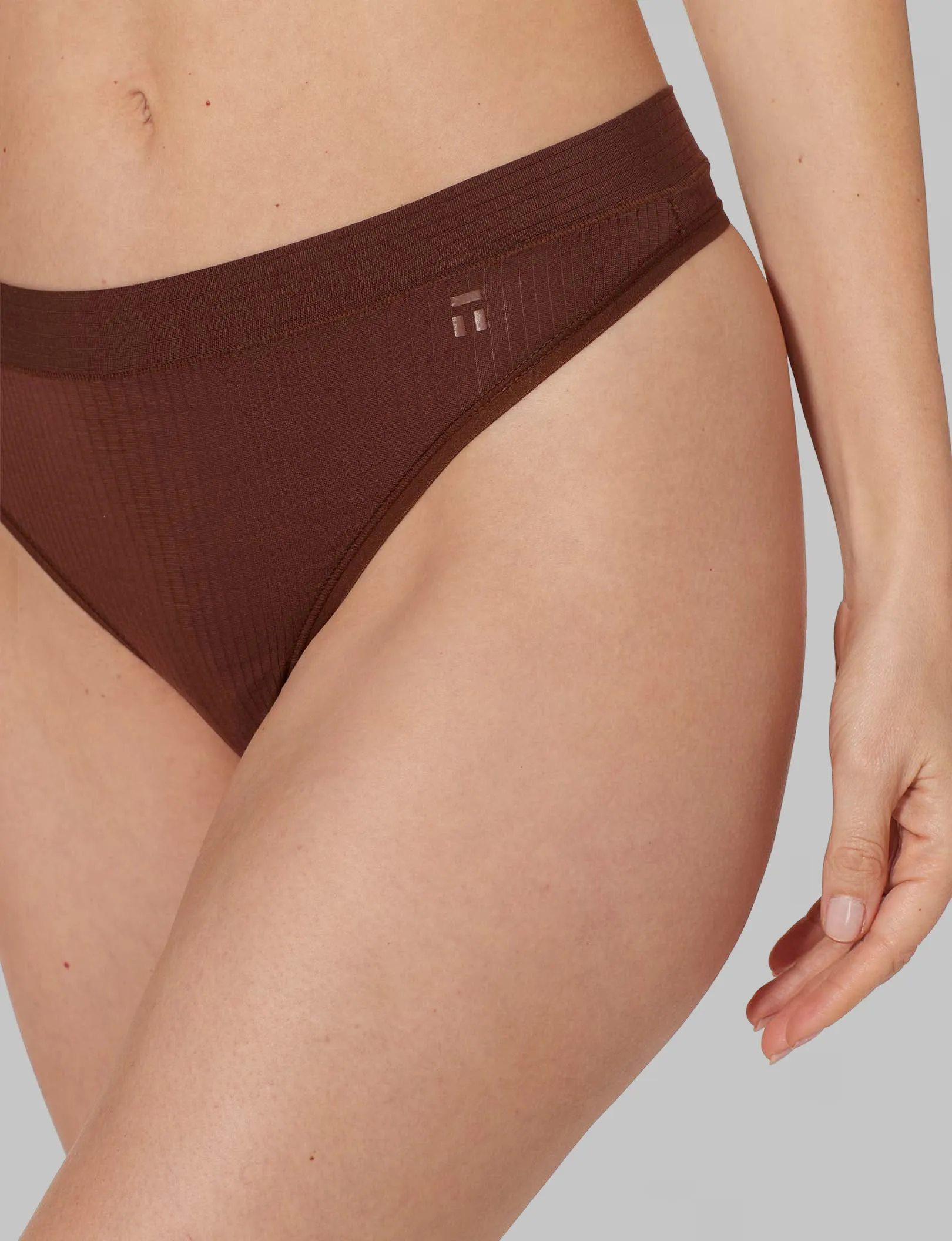 Women's Second Skin Luxe Rib Thong